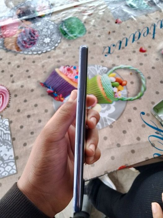 Samsung a52 holati orta