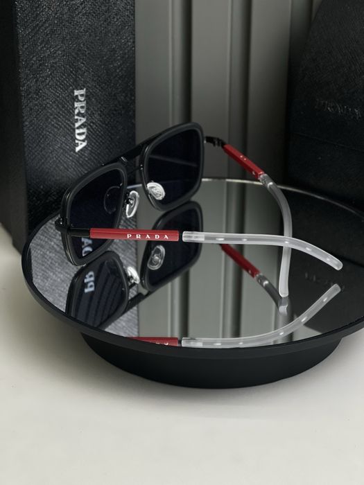 Слънчеви Очила Prada