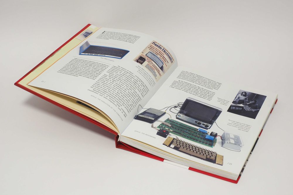 APPLE. The evolution of the computer - istoria calculatorului, IT