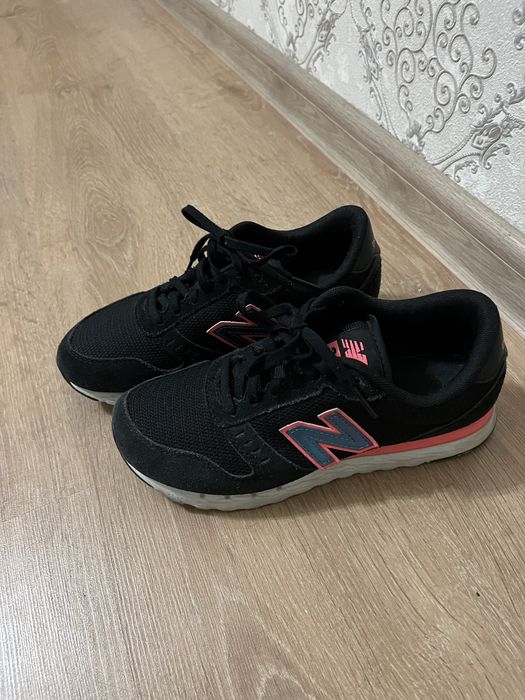New balance кроссовки