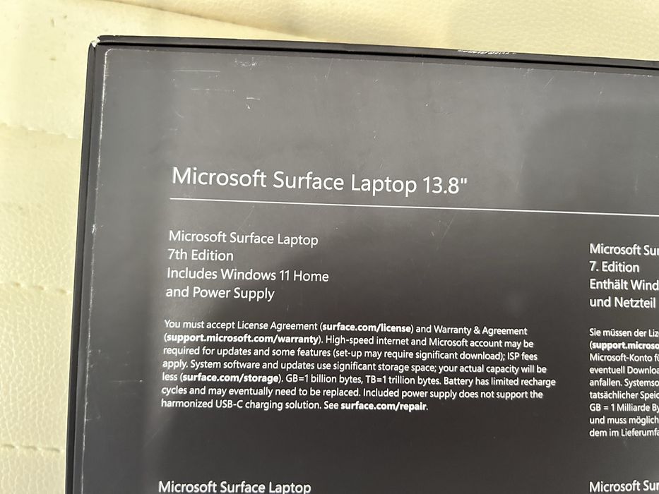 Ultrabook Microsoft Surface 13.8” Copilot+ PC 7th Edition Laptop Sigilat ! Nou ! 0 sec