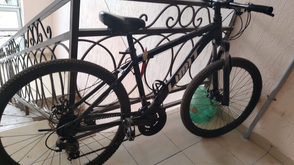 Велосипед спортивный