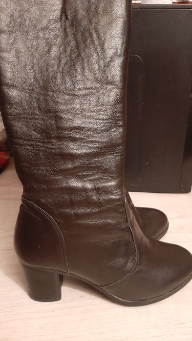 Етік, сапог женский натуралный кожа.