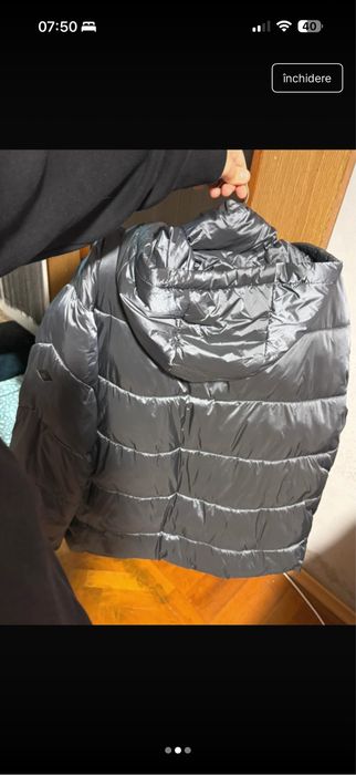 Geacă de iarnă unisex.