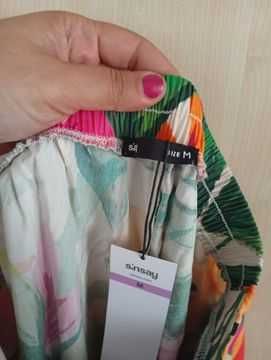Pantaloni și rochie mărime M,noi