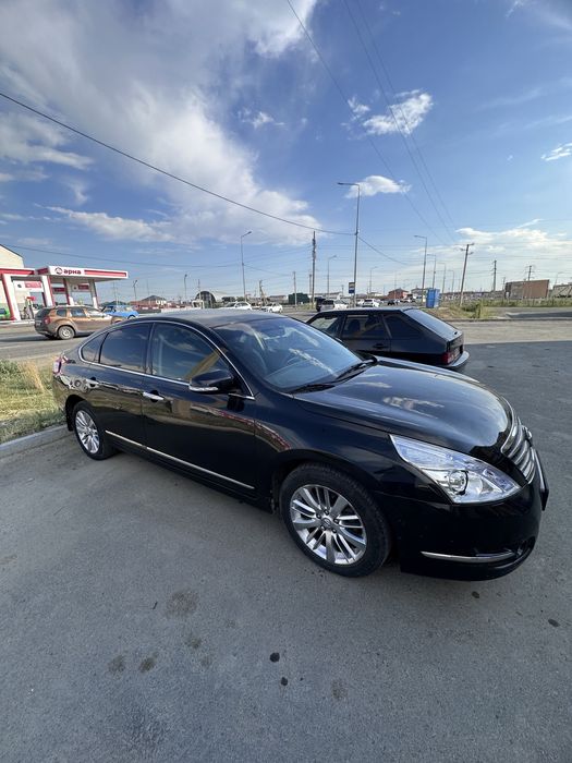 Продам ниссан теана 2012года