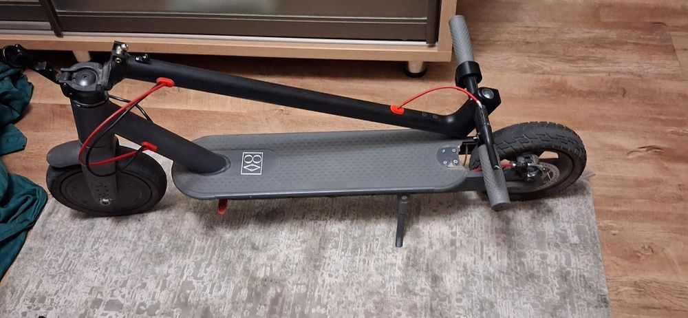 Електро самокат.