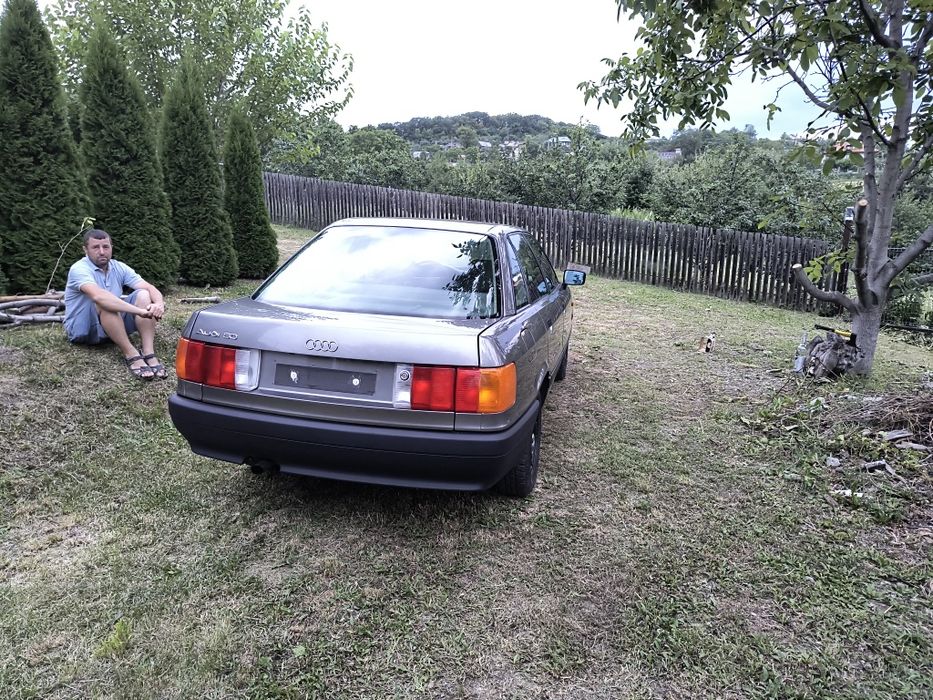 Audi 80 din 1987 cu 40000 km
