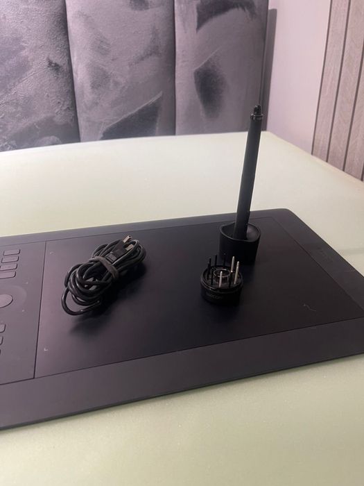 Графический планшет Wacom Intuos Pro M