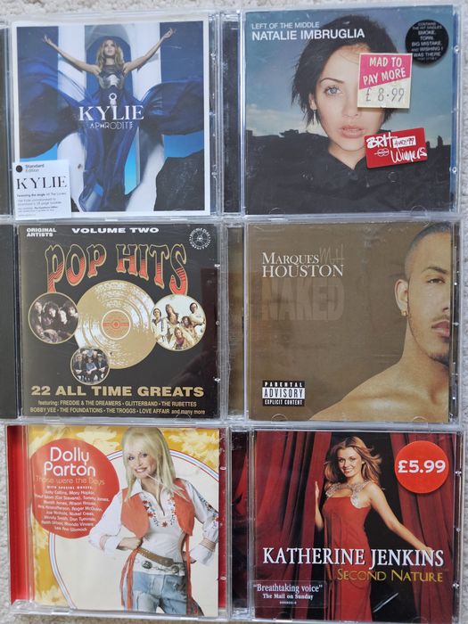 Оригинални компакт дискове от лична колекция