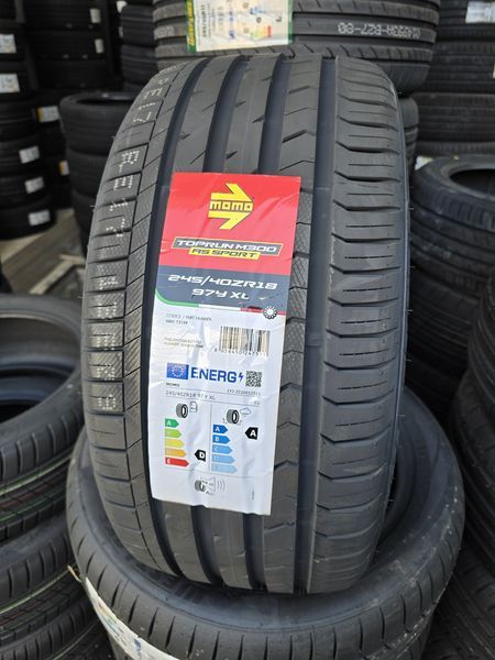 245/40/18 MOMO 4бр