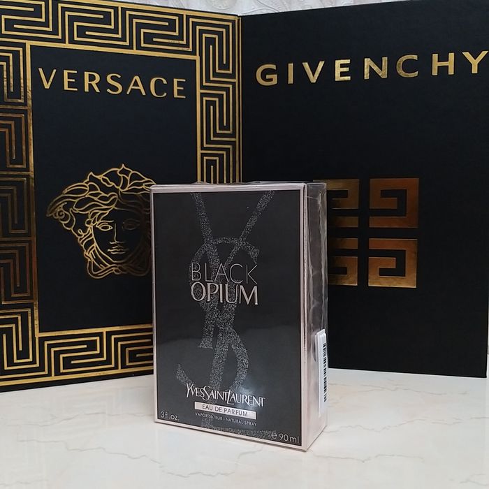 Black opium Yves Saint Laurent 90ml