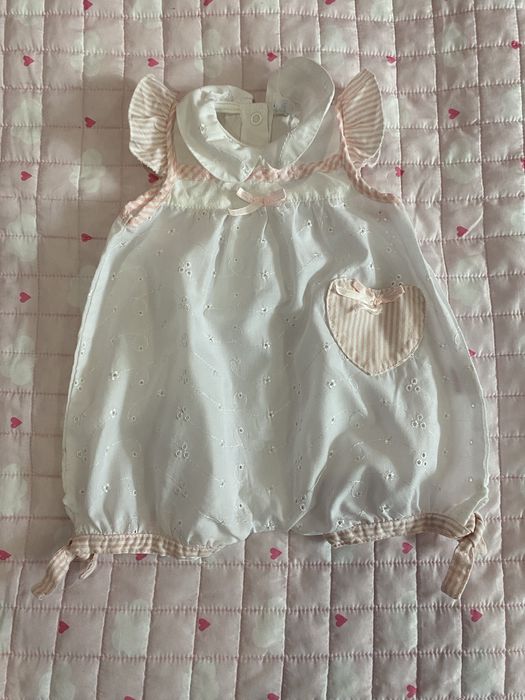 Рокли за бебе от 3 до 9 месеца.