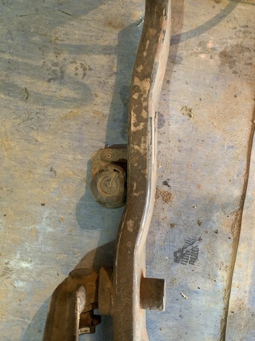 Фаркоп от мерседеса