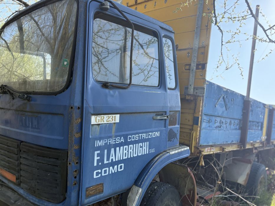 Продавам Renault Veicoli Industriali / Renault Truck на части.