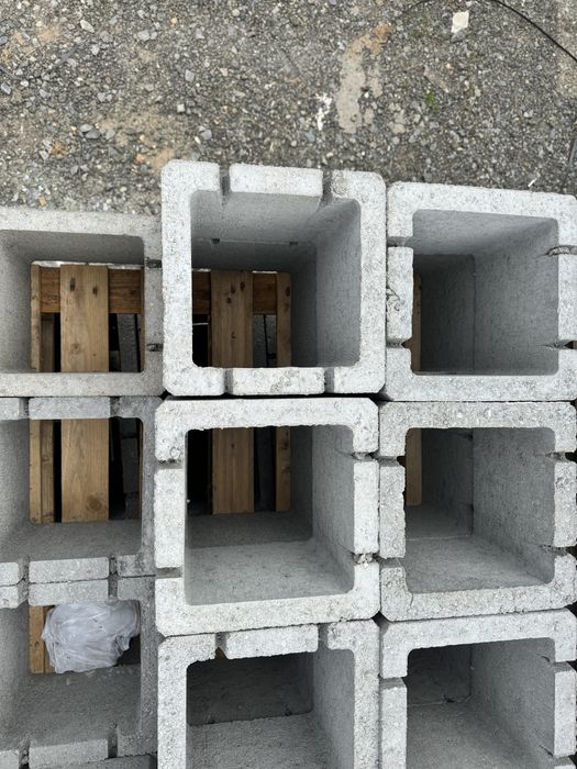 Boltari beton calitate superioara