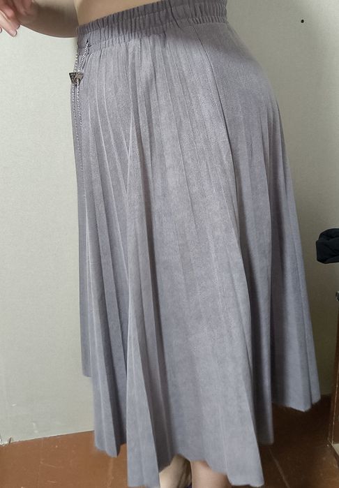 Продам серую юбку