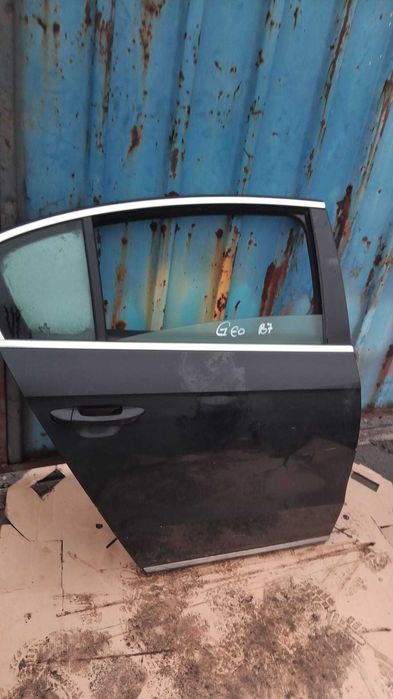 Usa dreapta spate Volkswagen Passat B7 an 2010 berlina
