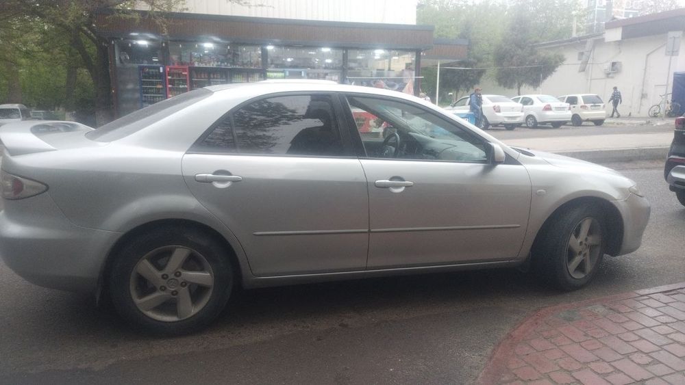 Mazda 6 sotiladi