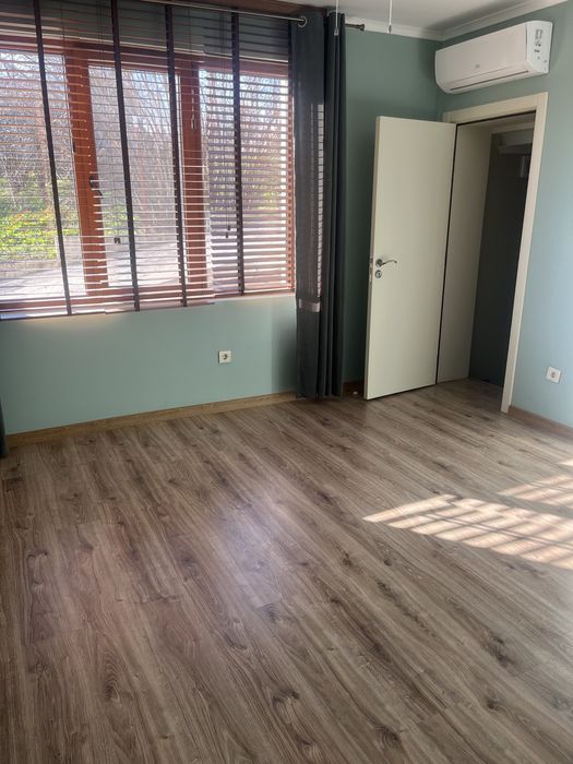 Продава се Тристаен апартамент в Варна, Базар Левски - 80 кв.м за 2175 €/кв.м - Снимка #6