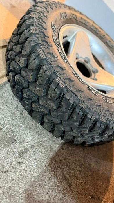 Продам шины 4 штуки