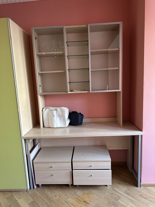 Продам детскую мебель