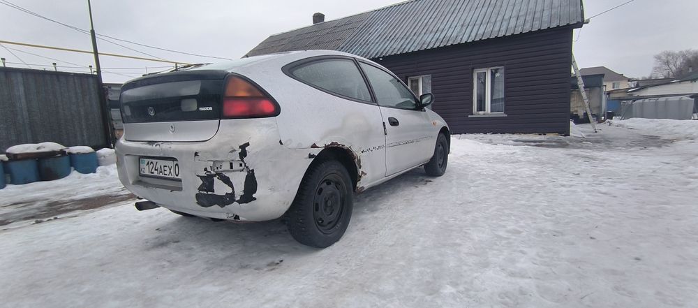 Mazda 323 в кузове BA