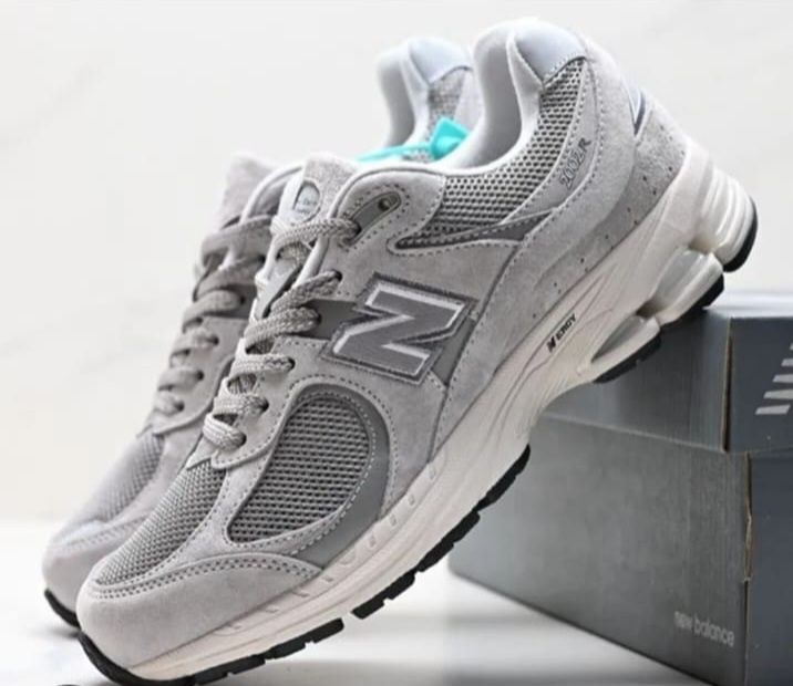 Продам летние красовки  42 размер