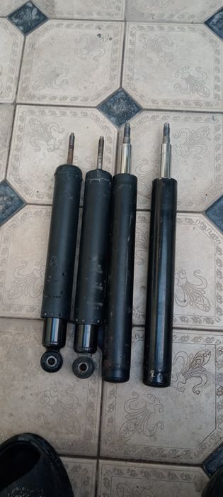 Nexia  1 . 2 ga rabochiy amartizator