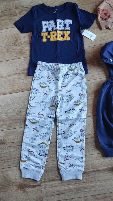 Модни стилни фирмени костюми George Carters