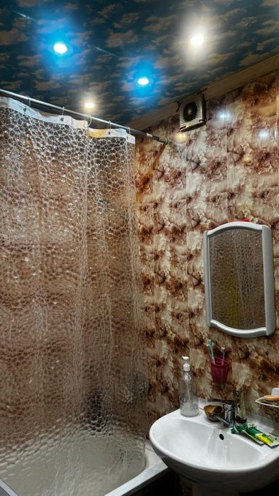 Үш Бөлмелі үи сатылады