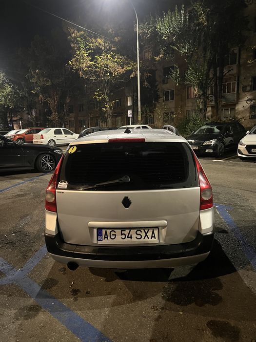 Vând Renault megane 2