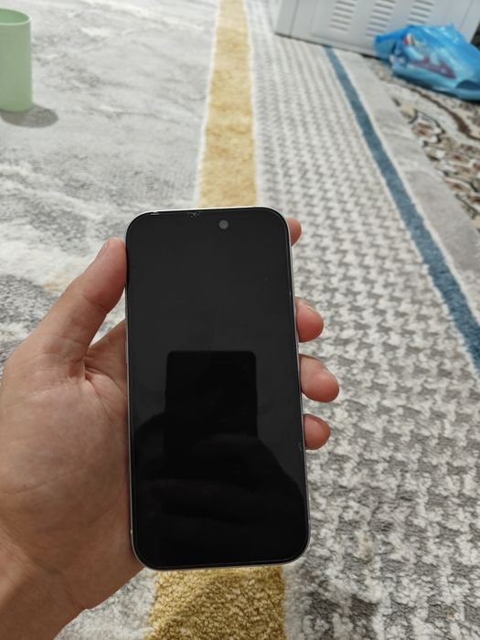 Iphone 15 128gb.