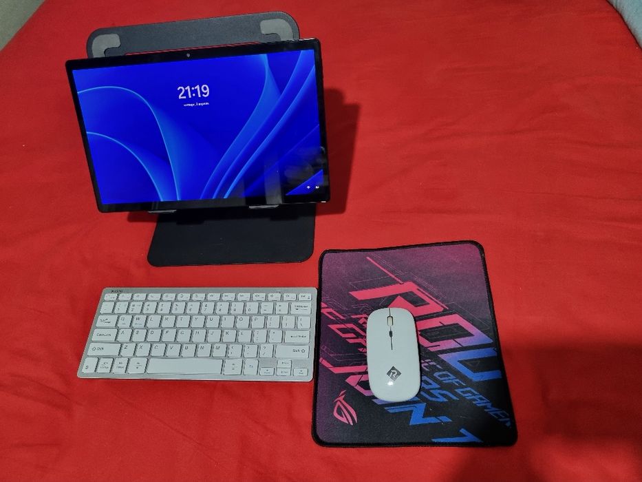 Asus Vivobook Slate T3300KA