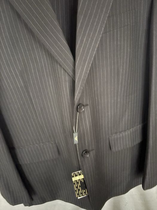 Costum Armani narimea 56 ,nou cu eticheta