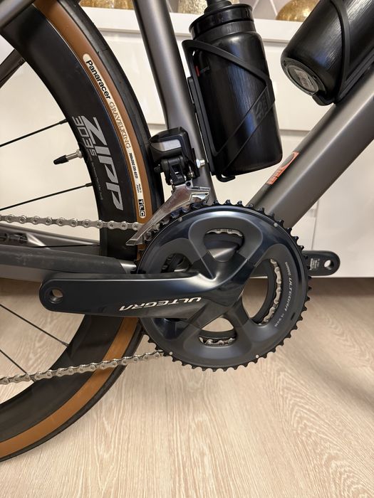 Cursiera/Gravel/Race Canyon Grail CF-SLX Di2