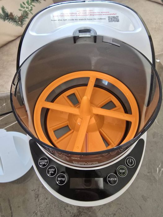 Baby Brezza Pro Advanced Машина за приготвяне на адаптирано мляко за бебета от Америка