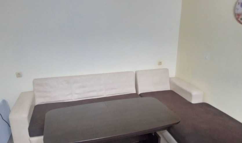 Дава се под наем Двустаен апартамент в Бургас, Меден рудник - зона А - 80 кв.м за 200 € - Снимка #8