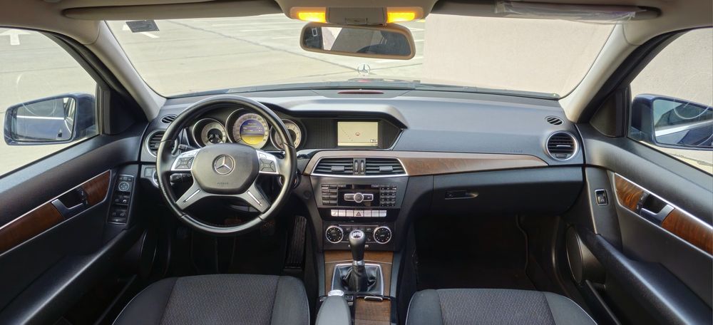 Mercedes c180 Facelift Elegance