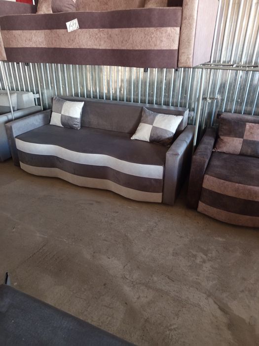 Scaune mese canapele colțare de bucatarie