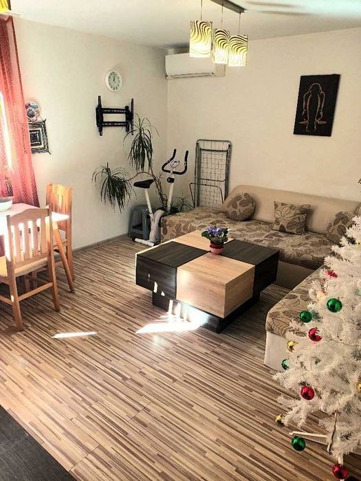 Продава се Двустаен апартамент в София, Витоша - 64 кв.м за 2344 €/кв.м - Снимка #3
