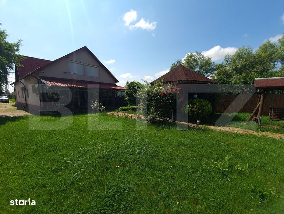 Vila cu 5 camere, 280 mp, livada pe rod, zona Valea Voievozilor