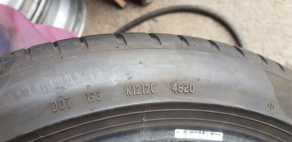 Летни гуми-18цола-225/45-1бр.-100лв."PIRELLI "
