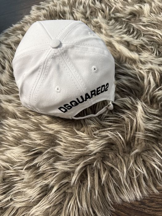 Sapca Dsquared2 alba model clasic Premium