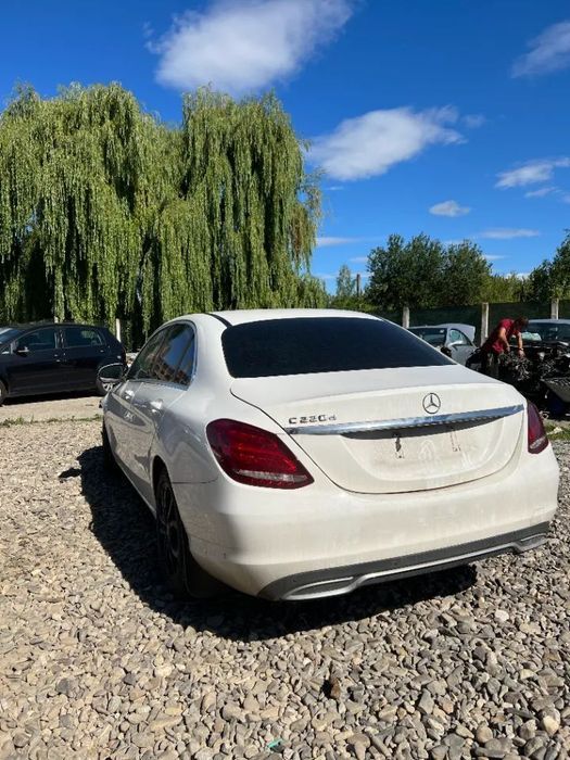 Dezmembrez / Dezmembrari / Piese Mercedes W205 C Class C220 Break/Limuzina