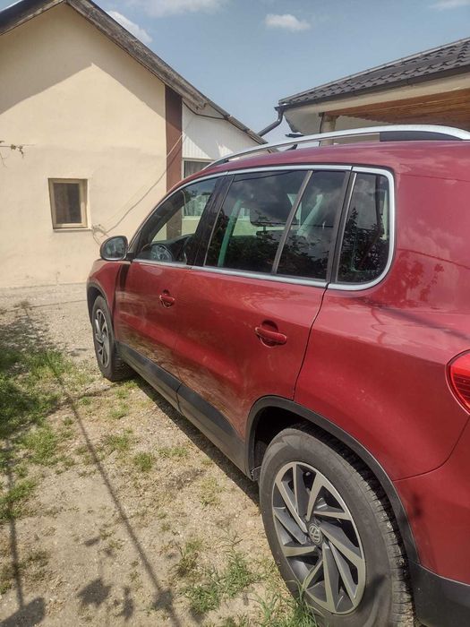 Vând VW Tiguan 2011