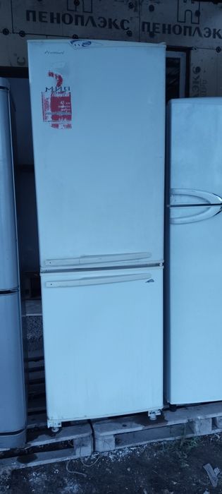 Холодильник в РАБОЧЕМ состоянии