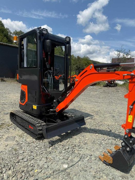 Miniexcavator STX16