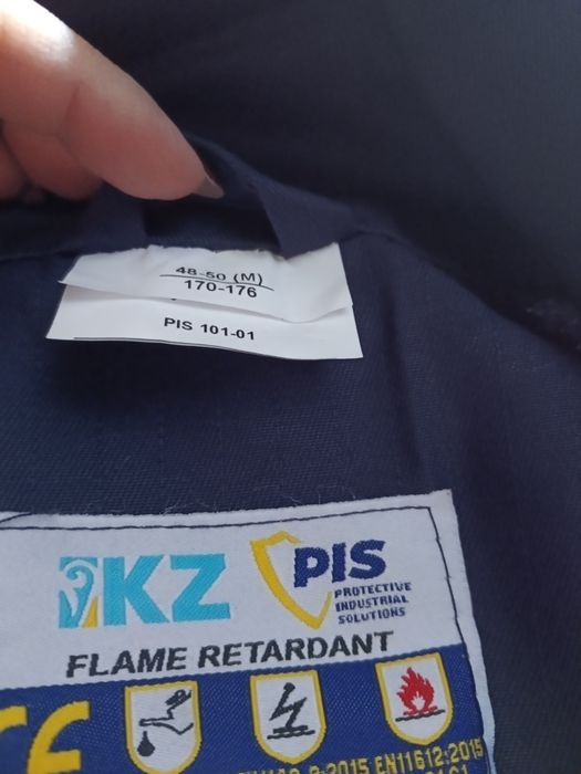 Продам спецодежда