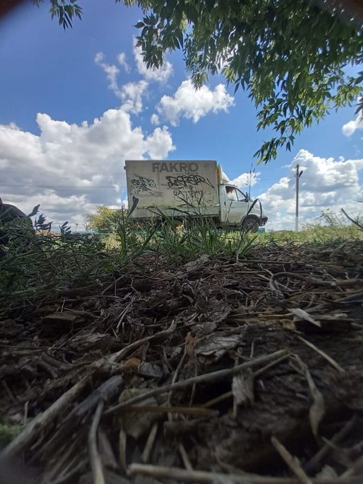 Продаю газель 406 движок карбюратор